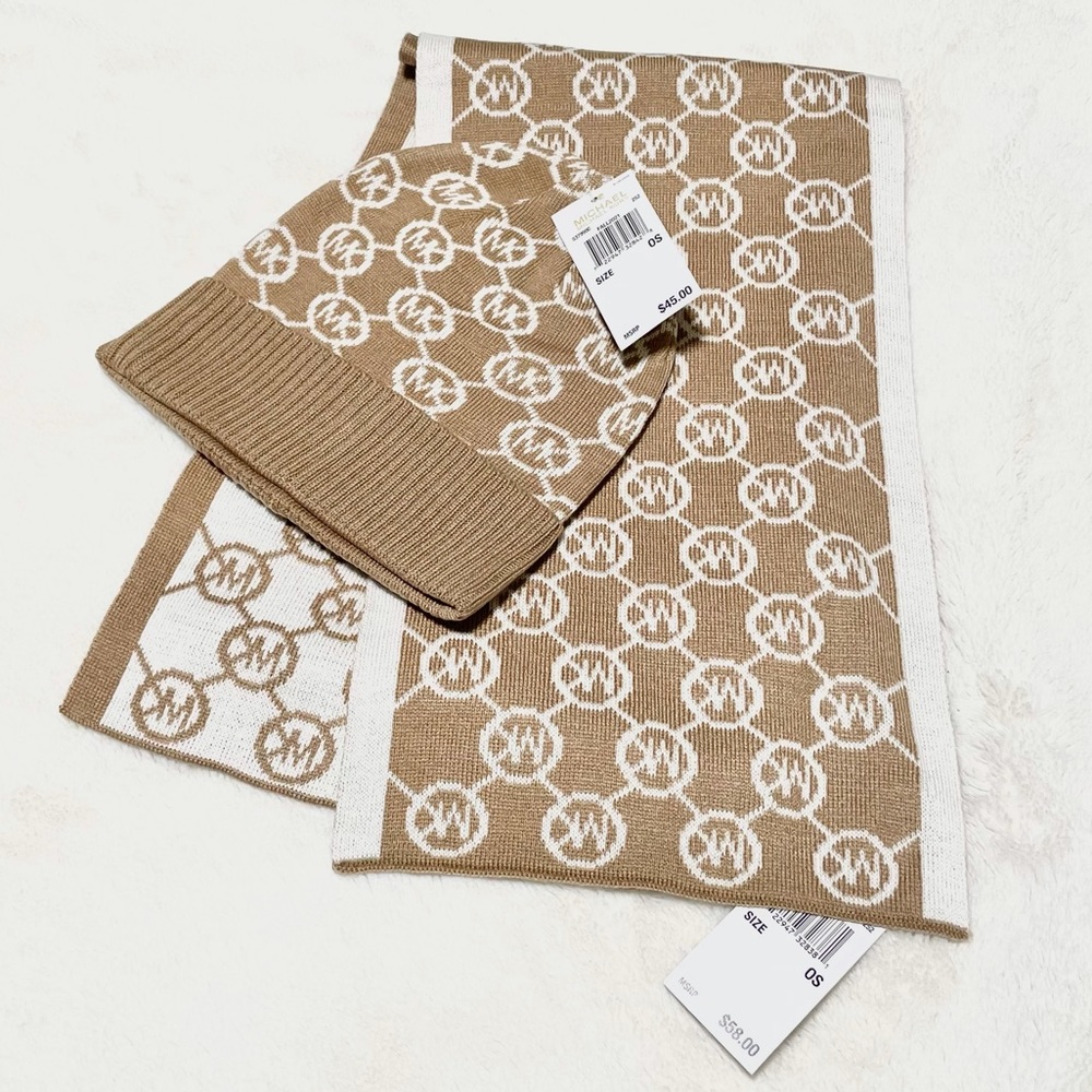 NWT MICHAEL KORS MK Logo Beanie Hat & Scarf Set - Picture 6 of 9